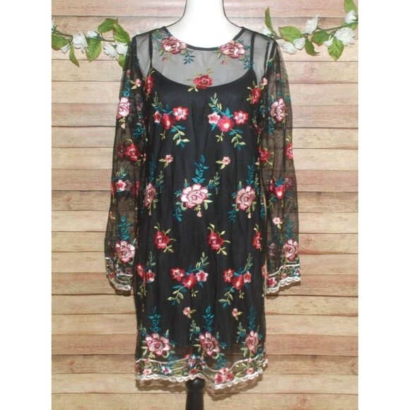 Xhilaration Ladies Black Floral Embroidered Mesh Shift Dress Size M Whimsy Goth - Picture 1 of 13
